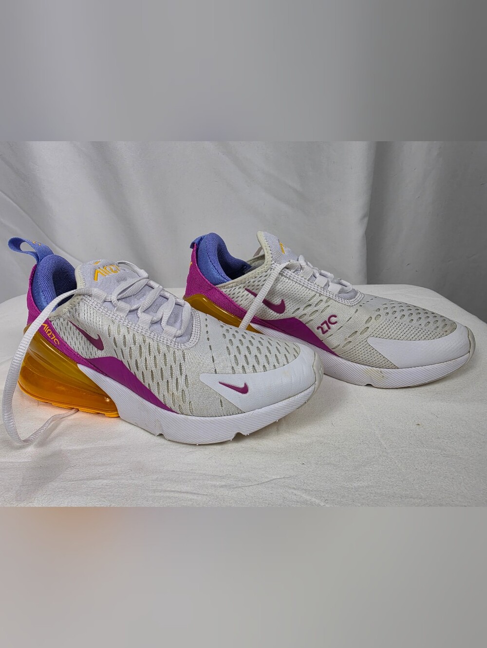 Nike Air Max 270 White Fire Pink Laser Orange Women's Size 6.5 - CZ9275-100